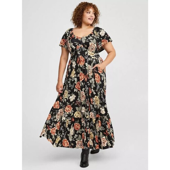 torrid Dresses & Skirts - Torrid Tiered Maxi Dress Flutter Sleeve Floral Plus Size 2 2x Boho NWT BM